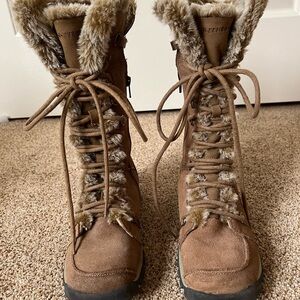 Skechers Brown Suede Faux Fur Lined Laceup Boots - Size 6.5 - Barely Worn